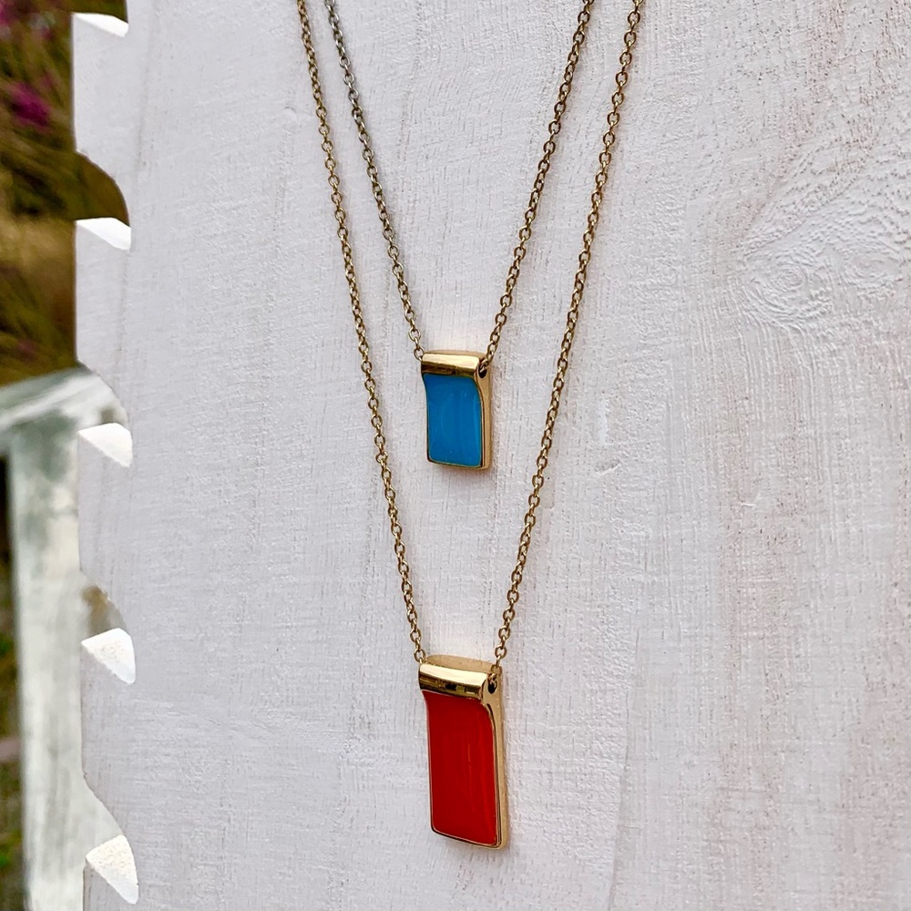 genuine Premier Designs necklaces set